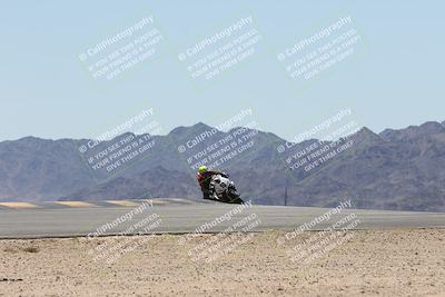 media/Apr-20-2025-CVMA (Sun) [[39090e8767]]/Race 9-Formula LW Twins Shootout/